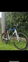 Cyklokrosové kolo CUBE CROSS RACE C:62 SL