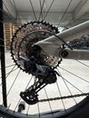 Lehký e-trailbike Cannondale Habit NEO 2
