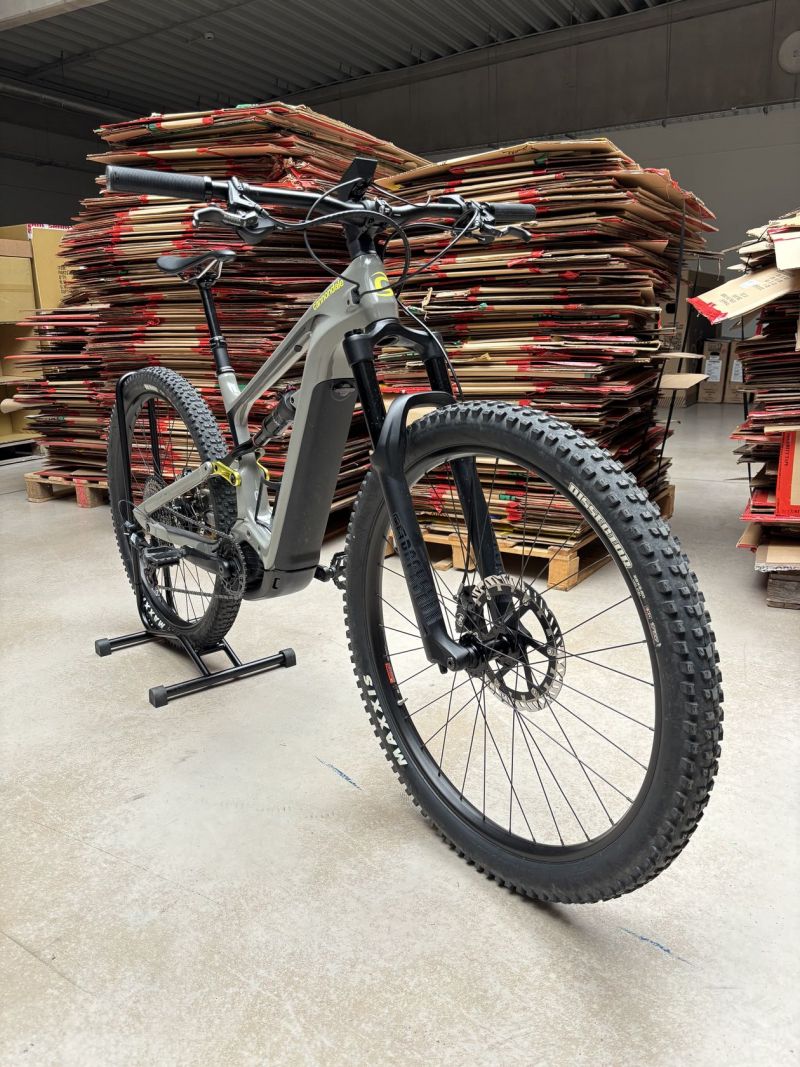 Lehký e-trailbike Cannondale Habit NEO 2