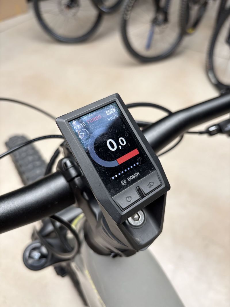 Lehký e-trailbike Cannondale Habit NEO 2