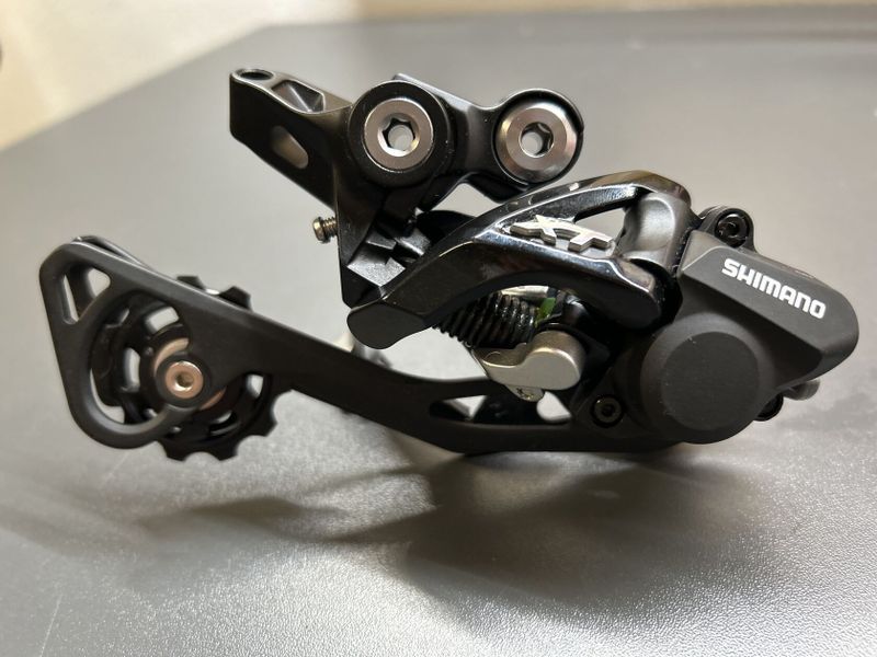 Přehazovačka Shimano XT RD-M786
