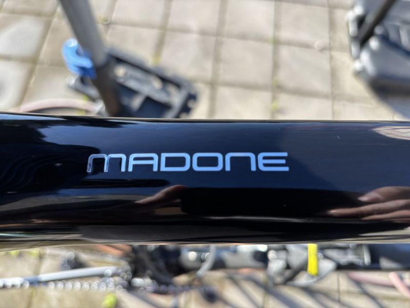 Trek Madone SL6 Gen 5 vel 62 (XL)