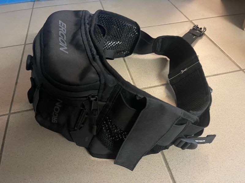 Prodám Ergon BA Hip Pack cyklistická ledvinka