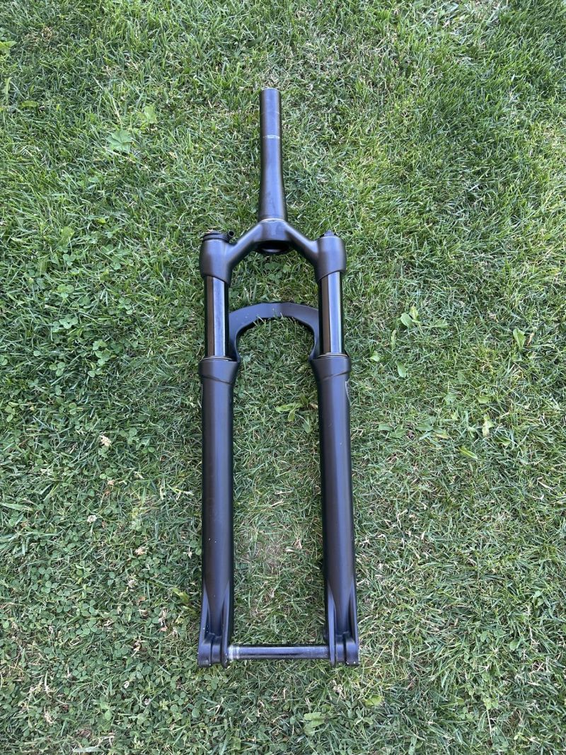 Manitou vidlice 100mm