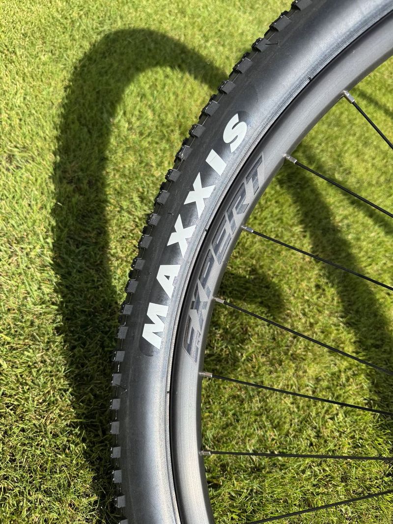Kola Merida Expert CC 29"