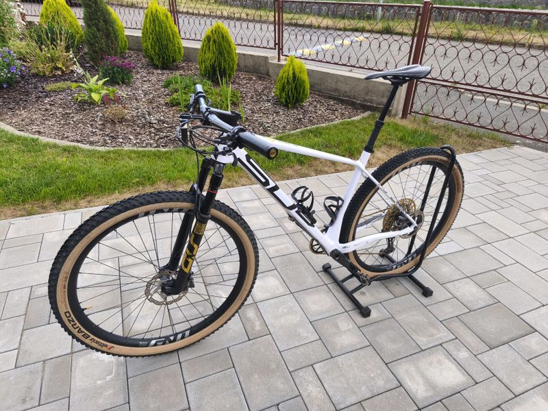 Superior HT Carbon