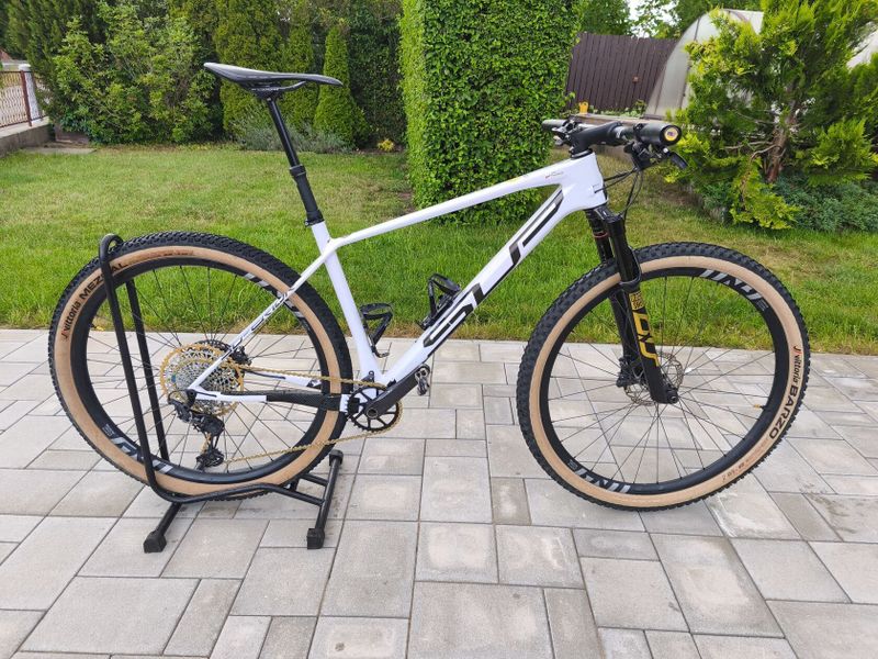 Superior HT Carbon