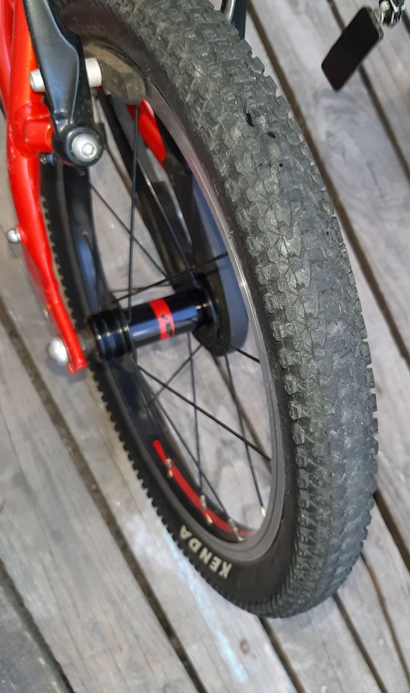 Islabikes Cnoc 16 
