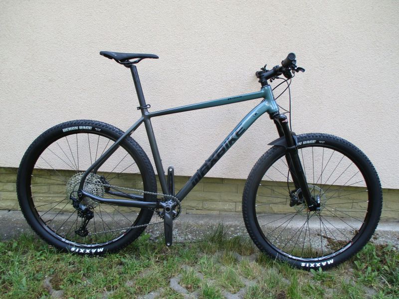 Nové 29" kolo na rámu Maxbike M909 new 21", SLX/Deore 1x12, vzduch. vidlice Suntour Raidon