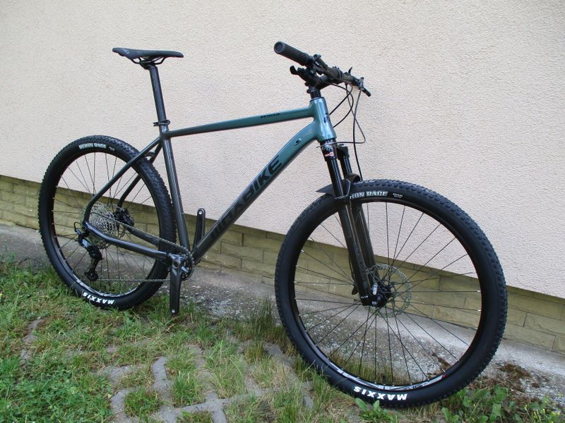 Nové 29" kolo na rámu Maxbike M909 new 21", SLX/Deore 1x12, vzduch. vidlice Suntour Raidon