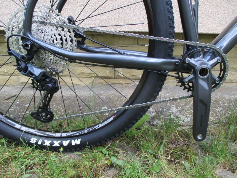 Nové 29" kolo na rámu Maxbike M909 new 21", SLX/Deore 1x12, vzduch. vidlice Suntour Raidon