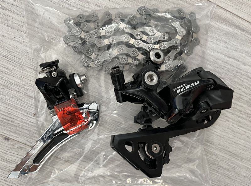 Shimano 105 R7000 11sp přehazovačka, přesmykač, řetěz.