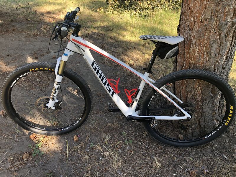 Damske horske kolo Ghost Nila 5 LC ram S, karbon