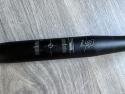 Silniční řidítka ALU 420 mm
