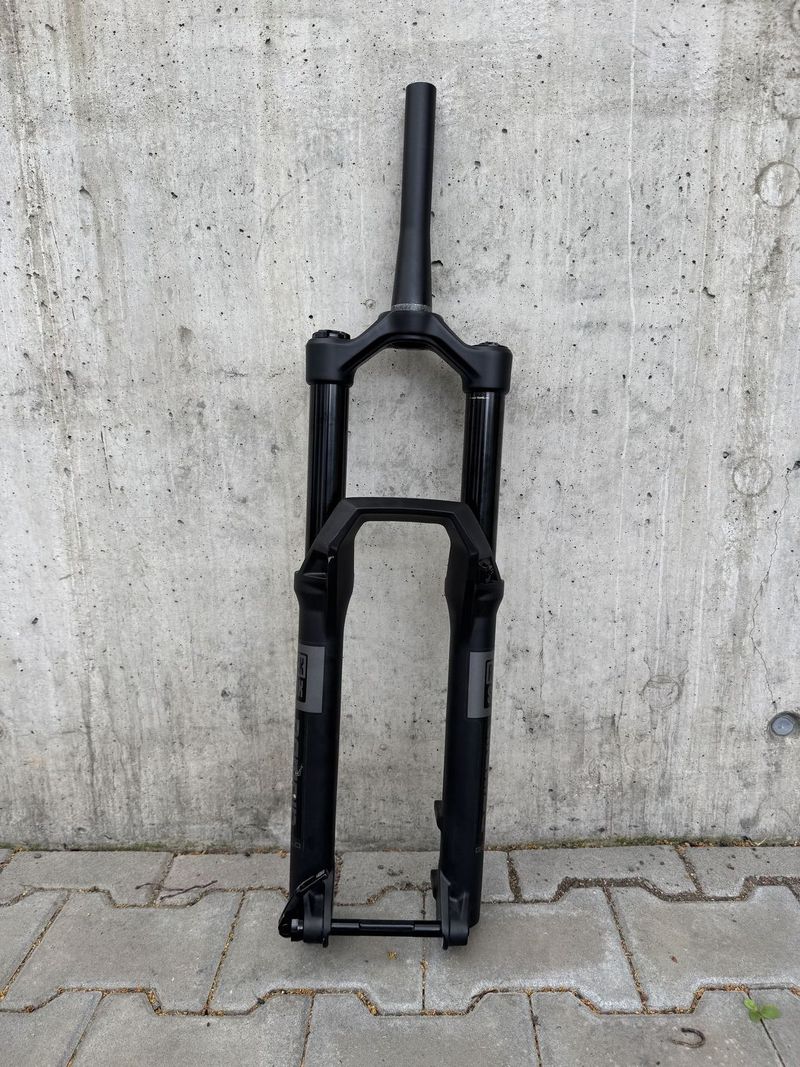 RockShox Domain RC Isolator