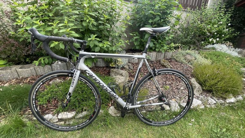 CANNONDALE SUPERSIX EVO