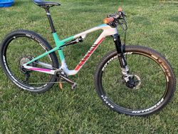 Canyon Lux WC CF7