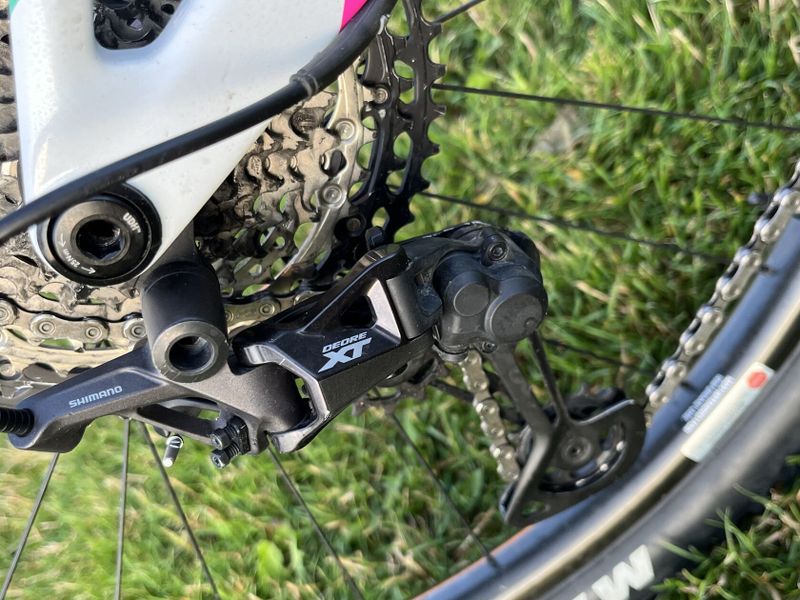 Canyon Lux WC CF7