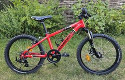Dětské kolo Rockrider ST900 - 20" - věk 6 až 9 let