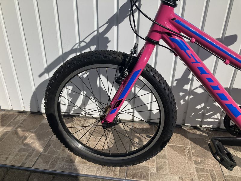 SCOTT 20