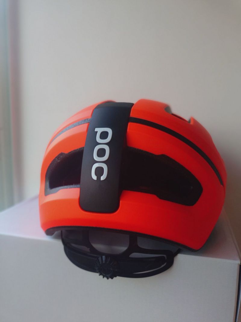 POC OMNE air mips 