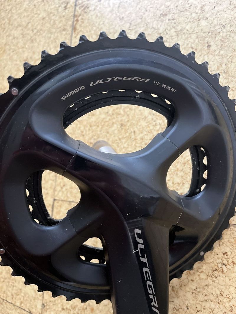 Prodám: Shimano Ultegra FC‑R8000 s wattmetrem (Magene Ridge) – 172,5 mm