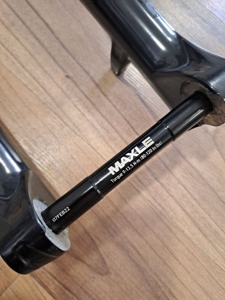 NOVÁ vzduchová vidlice Rock Shox Judy 29er