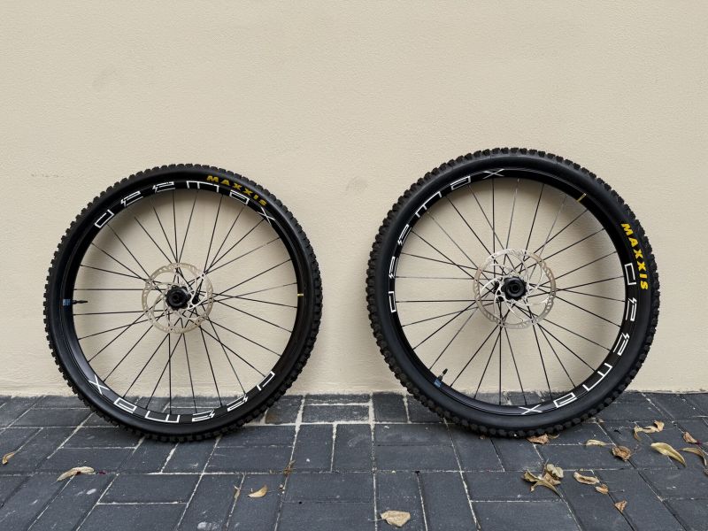 Mavic E-Deemax S30 29" Microspline