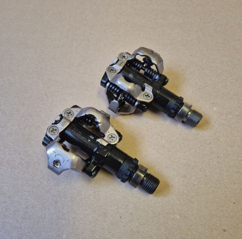 Nášlapné pedály Shimano SPD včetně kufrů (PD-M520) v dobrém stavu!