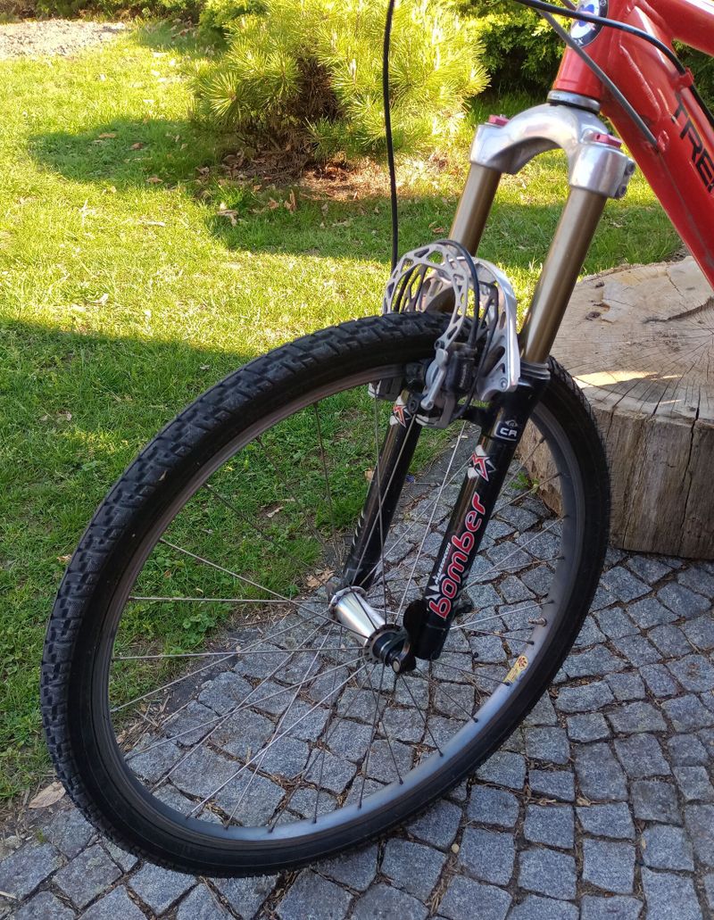 TREKKING FOX SHOCK WORKS XC
