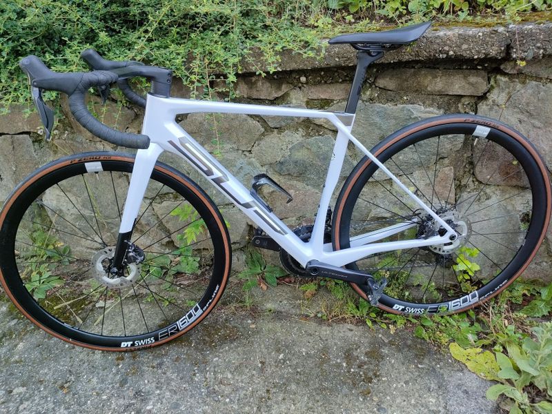 X-ROAD Team Issue Di2