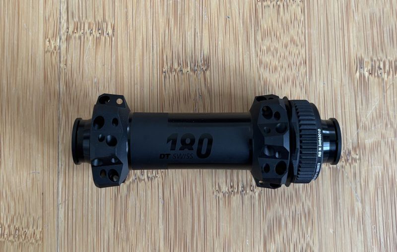 Přední MTB náboj DT Swiss 180 