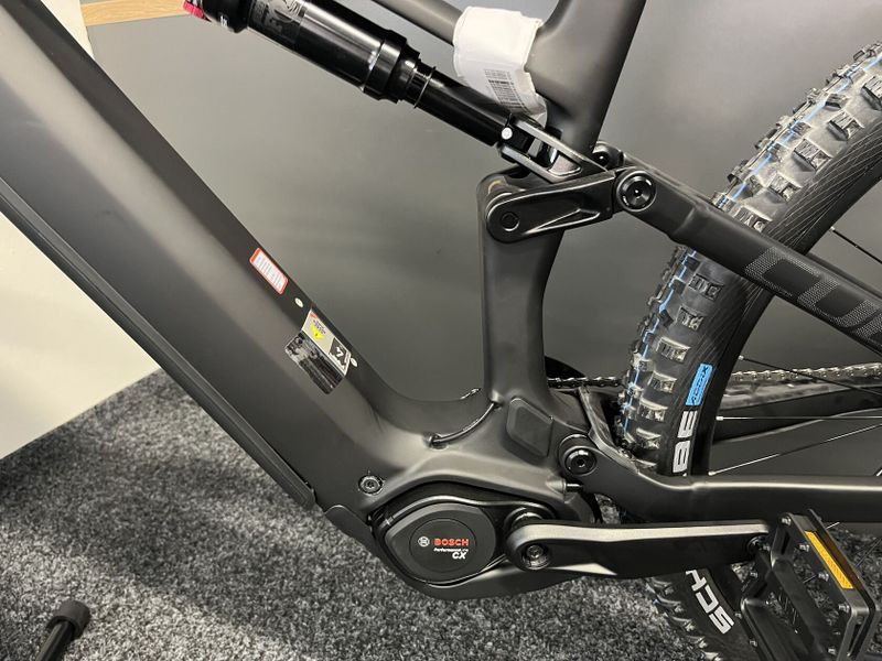 CUBE Stereo Hybrid ONE44 RACE 800 vel.XL 2025 NOVÉ KARBON