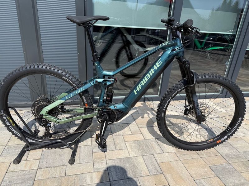 Haibike Alltrail 7 27,5 velikost M NOVÉ CELOODPRUŽENÉ KOLO, YAMAHA PW-X3, 85Nm baterie 720WH