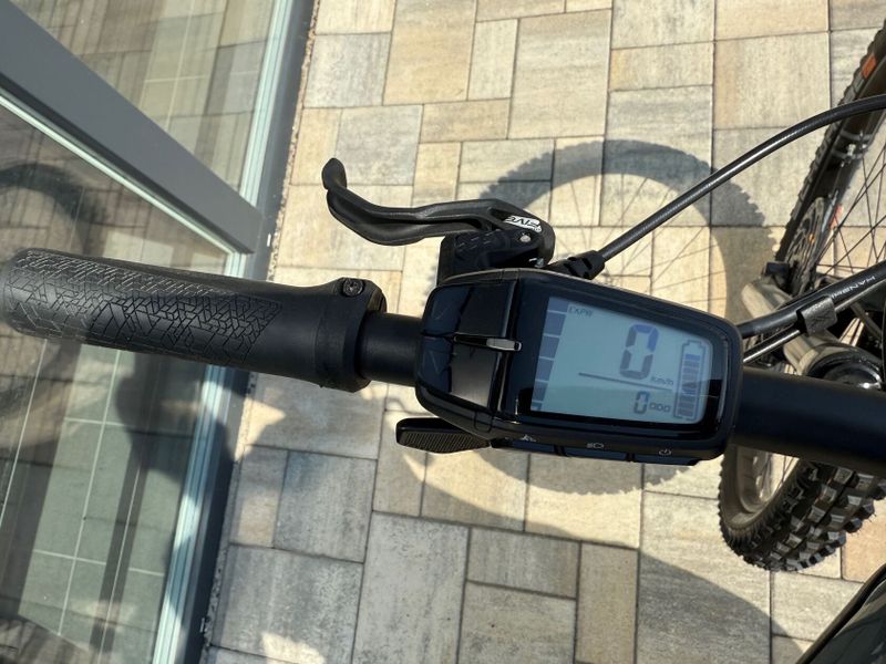 Haibike Alltrail 7 27,5 velikost M NOVÉ CELOODPRUŽENÉ KOLO, YAMAHA PW-X3, 85Nm baterie 720WH