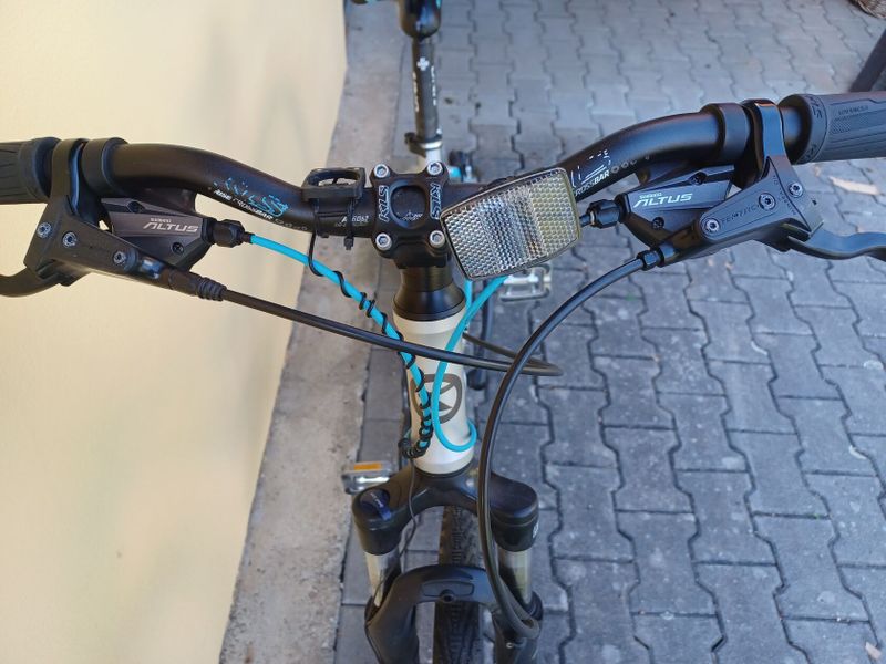 Dámské crossové kolo Kellys CLEA 90, 17" 