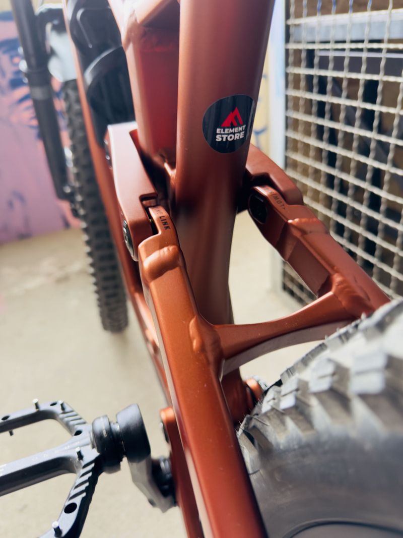Trek Fuel Ex 8 XT gen 6 vel. M/L