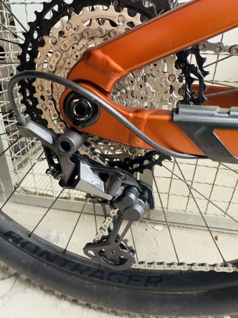 Trek Fuel Ex 8 XT gen 6 vel. M/L