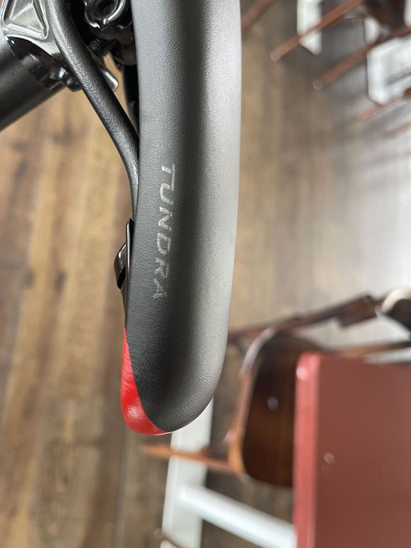 FIZIK Tundra 