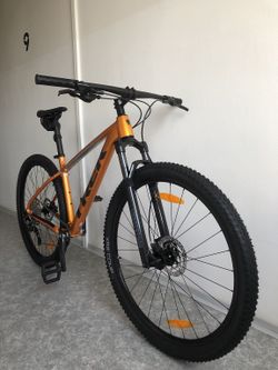 TREK X-Caliber 7 velikost M/L nájezd cca 500 km