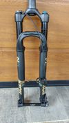 vidlice FOX 32 SC Performance a RockShox Judy 100mm