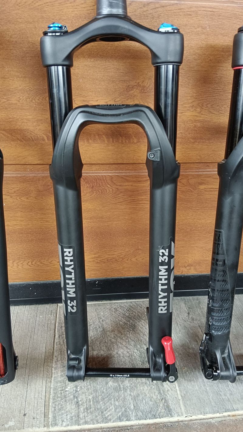 vidlice FOX DTswiss RockShox 120mm