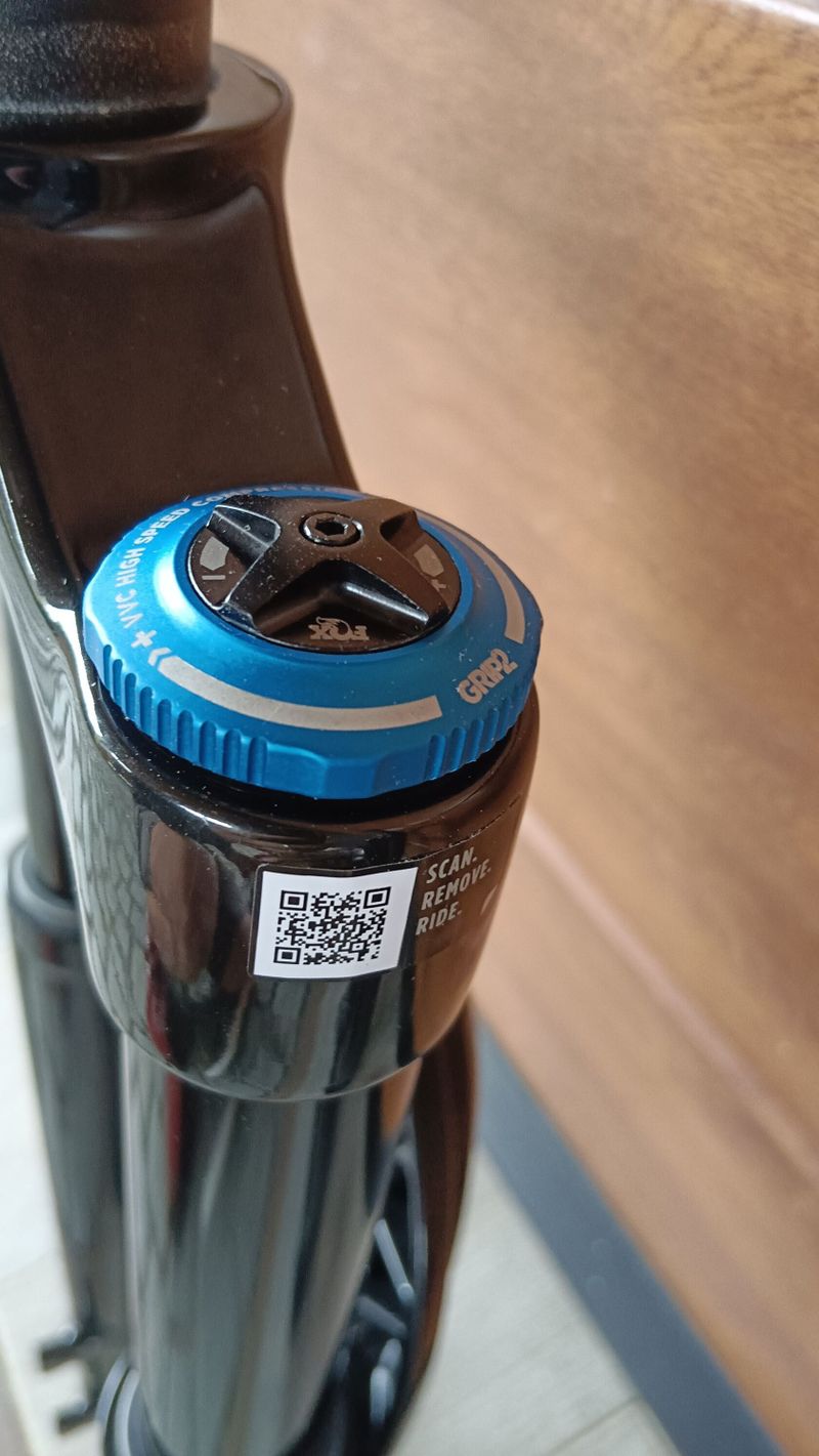vidlice FOX 2024 PERFORMANCE ELITE 34 a RockShox Recon RL 130mm