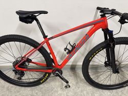 Prodám Specialized Epic Hardtail Alloy 2017 – velikost M – zánovní stav