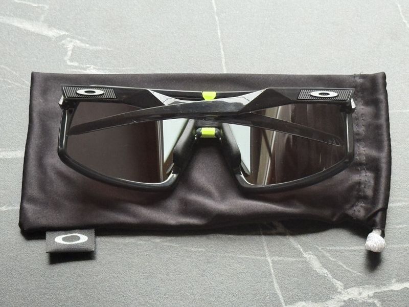 Oakley Sutro Jade
