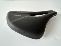 Nové sedlo Specialized Body Geometry POWER sport 143 mm