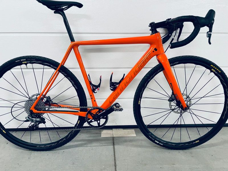 Cyklokrosové kolo Cannondale Super X