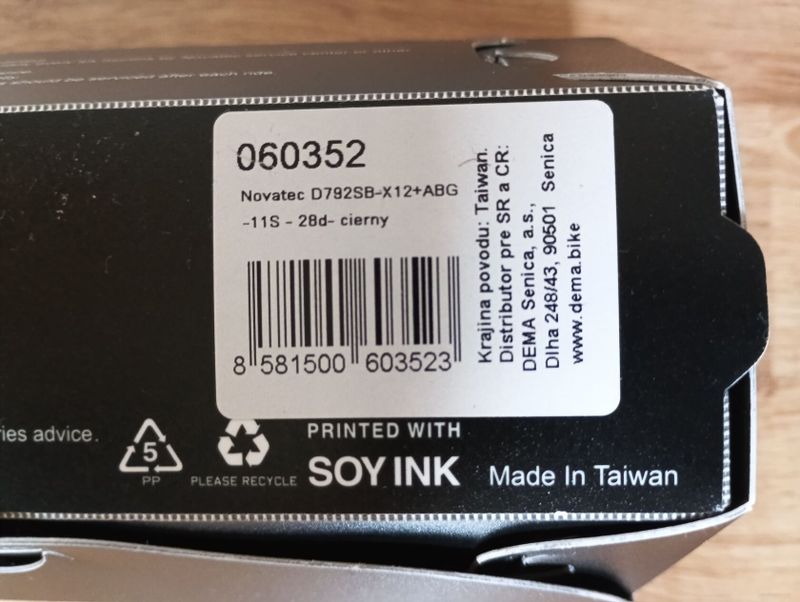 Novatec zadní náboj D792SB -X12 +AGB 11S 28 děr ráfek