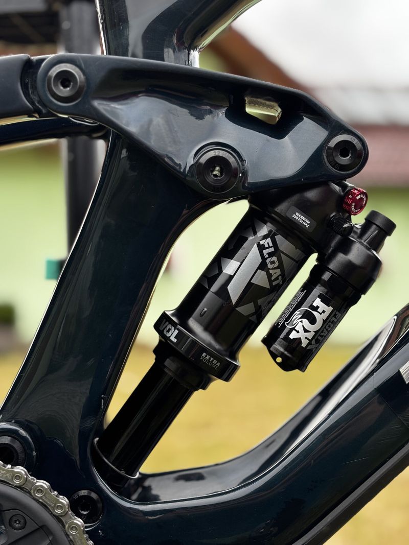 Trek slash 9.7 M/L