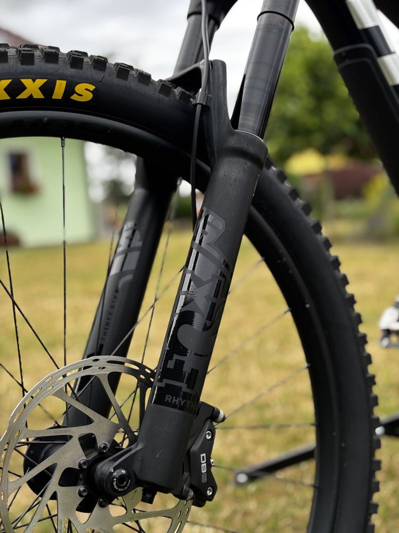 Trek slash 9.7 M/L